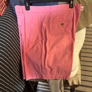 Vineyard Vines Pink Flat Front Men Shorts